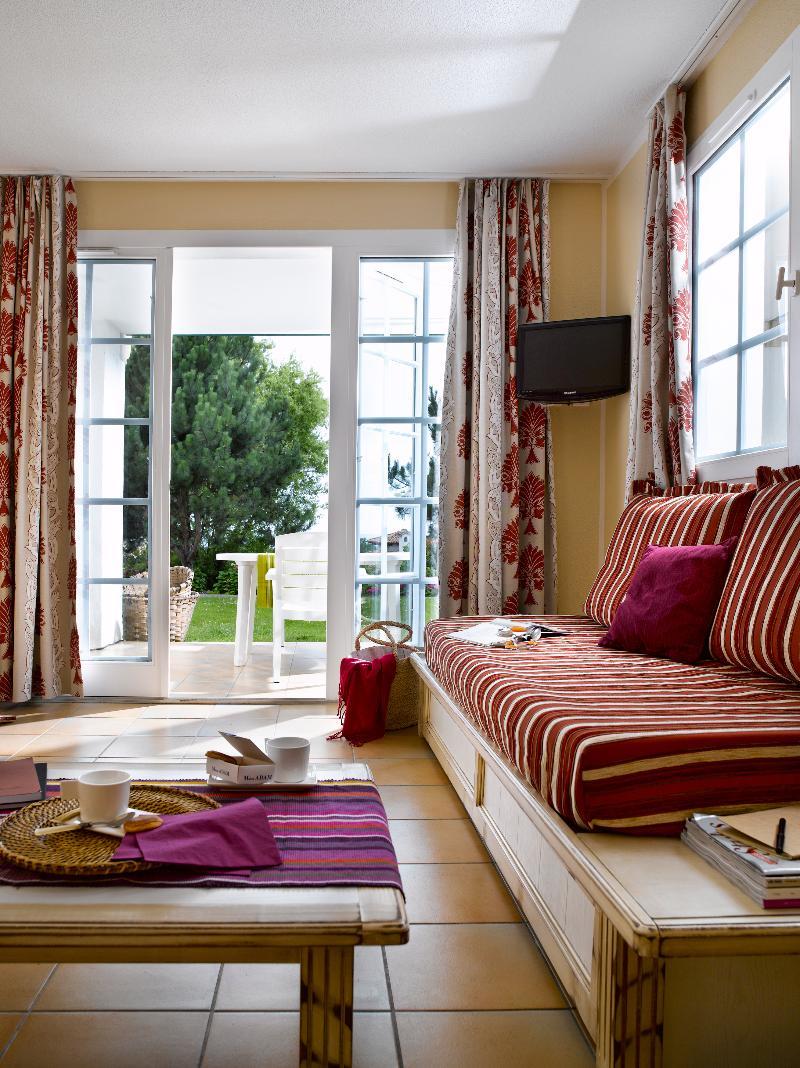 يورونْيِ Residence Pierre & Vacances Le Domaine De Bordaberry المظهر الخارجي الصورة
