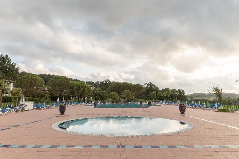 يورونْيِ Residence Pierre & Vacances Le Domaine De Bordaberry المظهر الخارجي الصورة